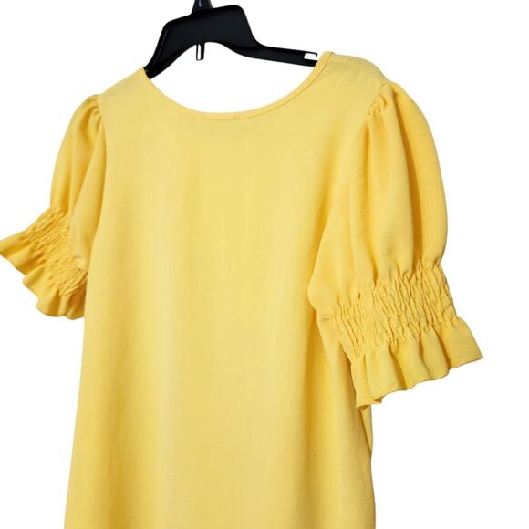 Les Amis Top For Women Size Small Yellow Relax Fit Short Sleeve Lightweight - Picture 6 of 10